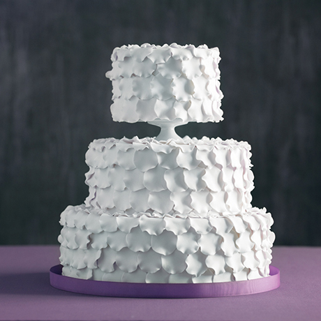 Know Your Wedding Cake Terminology