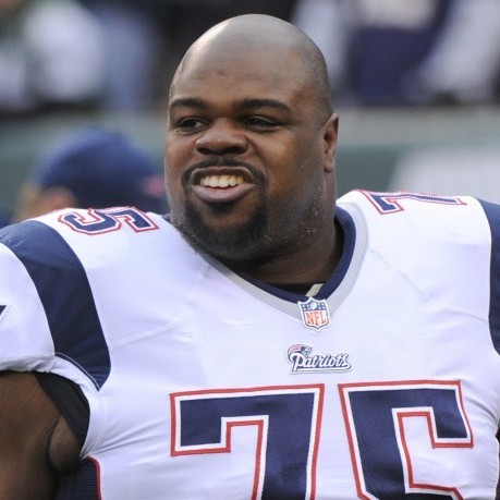 Vince Wilfork's emotion bubbles over when mentioning late parents - ESPN - New  England Patriots Blog- ESPN