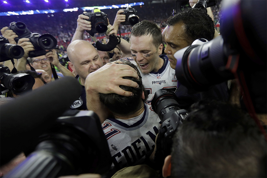 Fan's view: Tom Brady the Patriot? Smug. Brady the Buc? Hugs