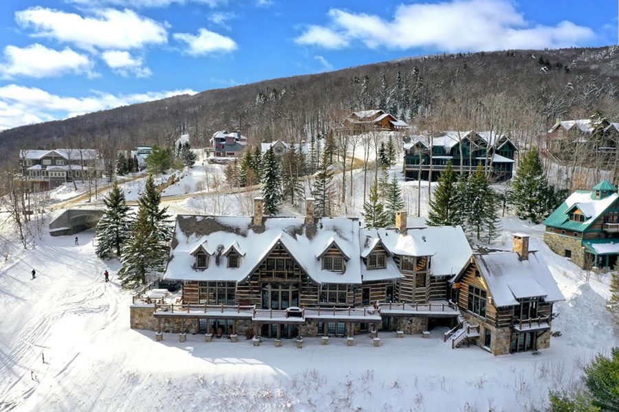 Vermont Ski Trip – One Thing Chic